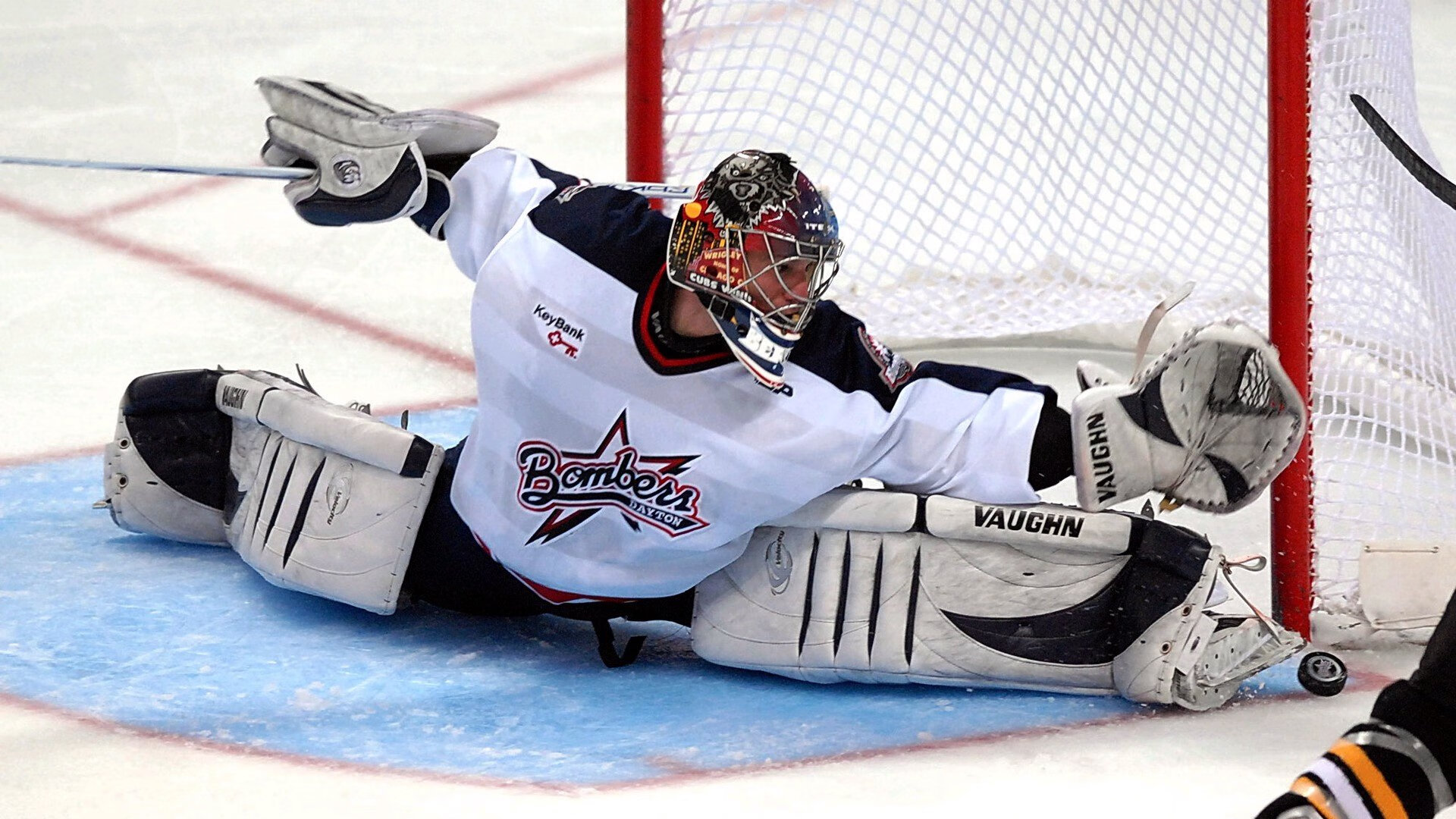 ky体育-《炉石传说》主播走红：直播内容创新与粉丝互动，炉石 主播