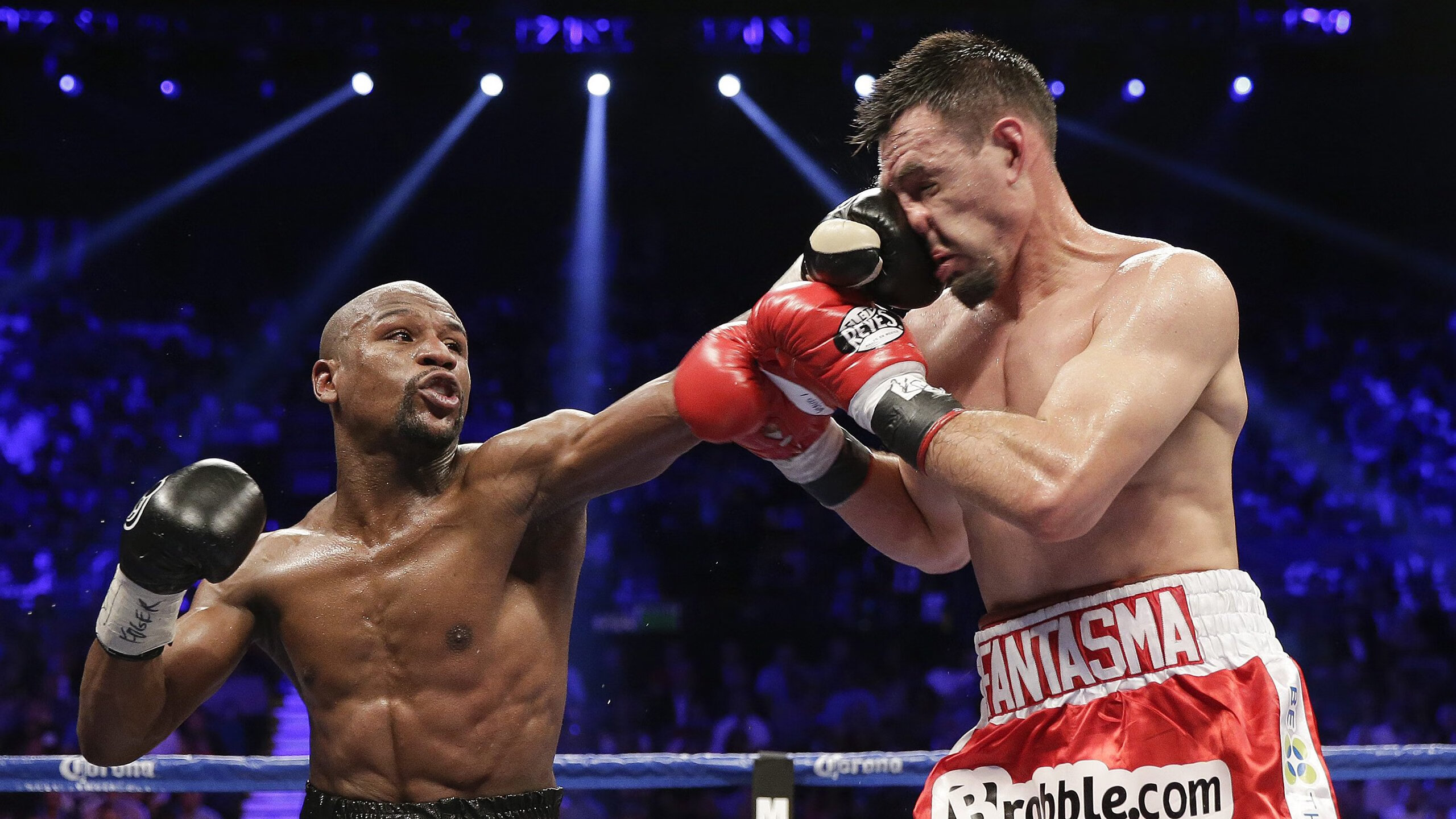 太阳在客场极限逆转骑士，布克最后一秒投中绝杀三分！，布克36分 太阳力克骑士